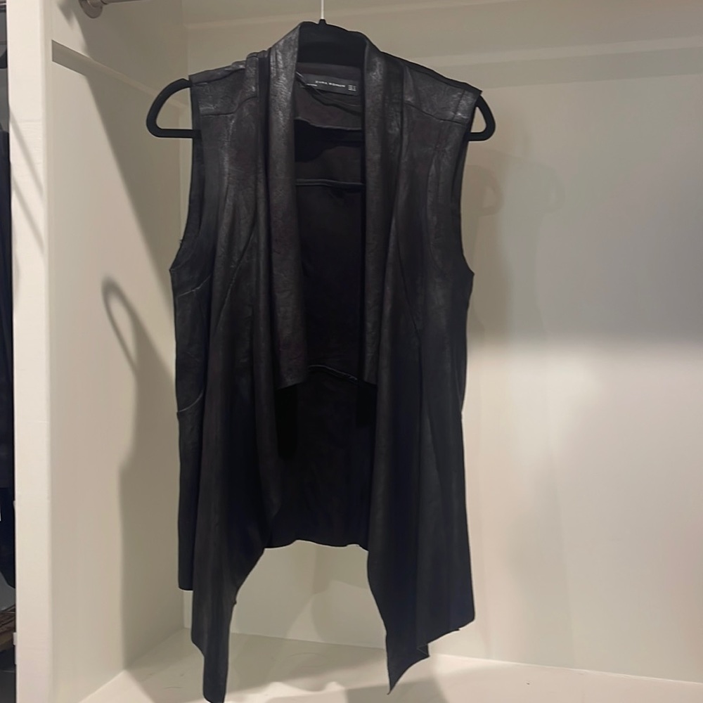 Zara Vest